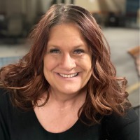 Lisa Reiner Headshot